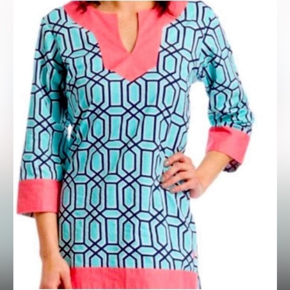 Simply Southern Tunic Top Small Geometric Print Blue Pink Split Sides Logo - Picture 1 of 9